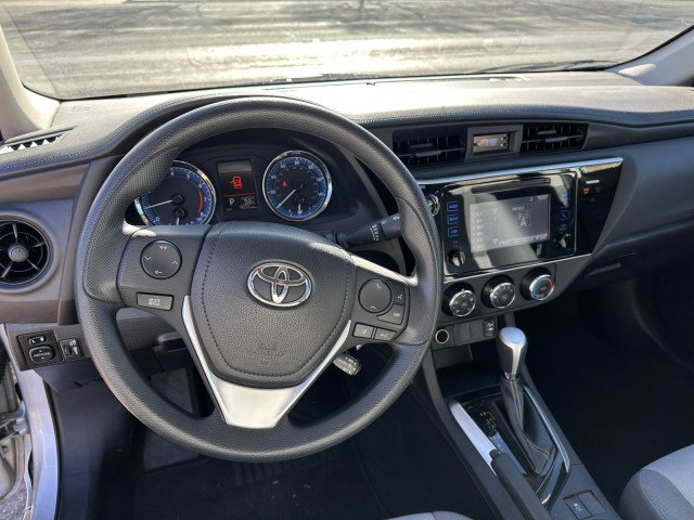 Used 2017 Toyota Corolla L image 12