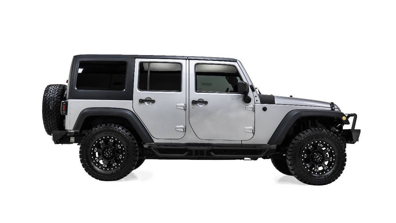 Used 2016 Jeep Wrangler Unlimited Sport w/ Quick Order Package 24S AWD/4WD image 3