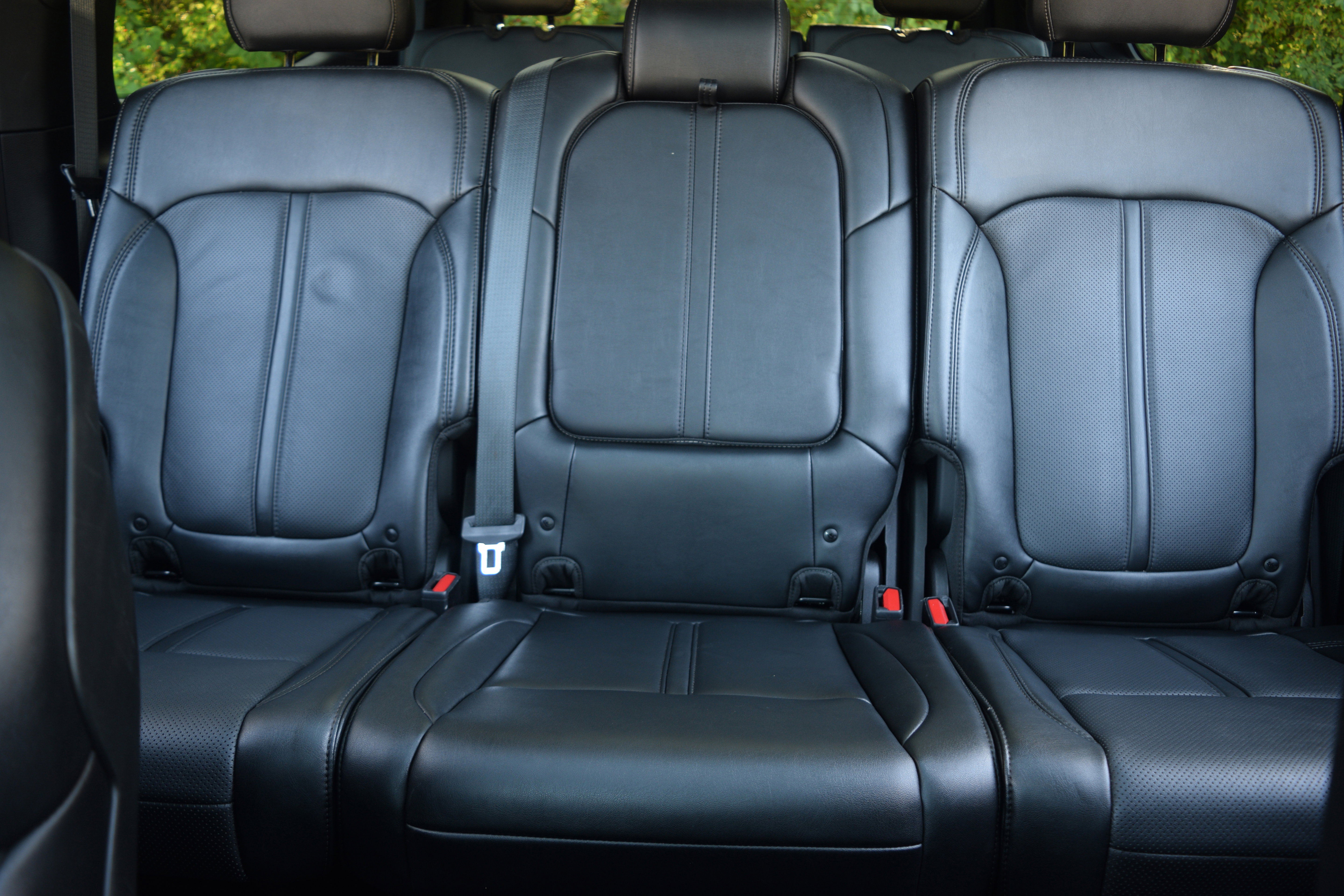 Used 2024 Jeep Wagoneer Series II w/ Premium Group I image 15