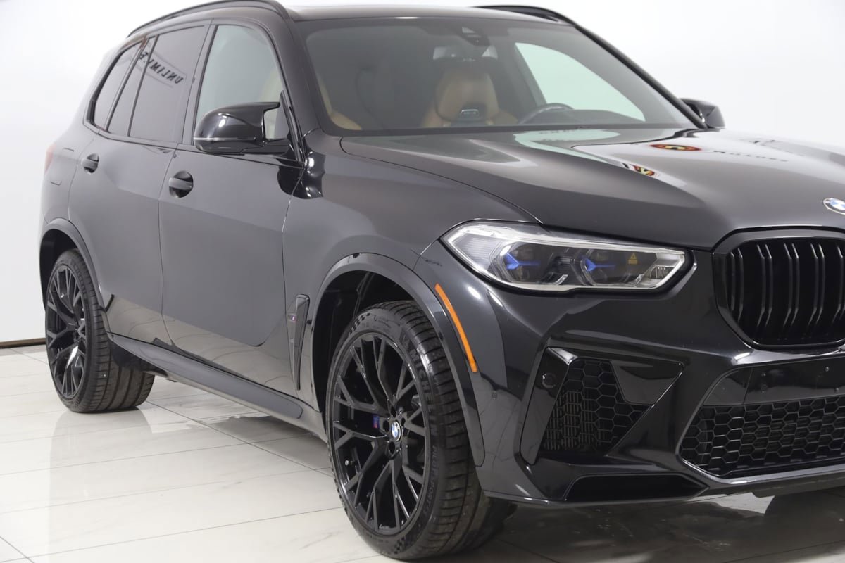 Used 2021 BMW X5 M w/ Executive Package image 58