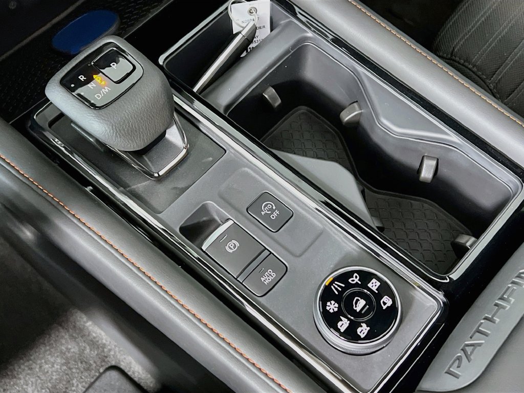 New 2026 Nissan Pathfinder Rock Creek AWD/4WD image 15