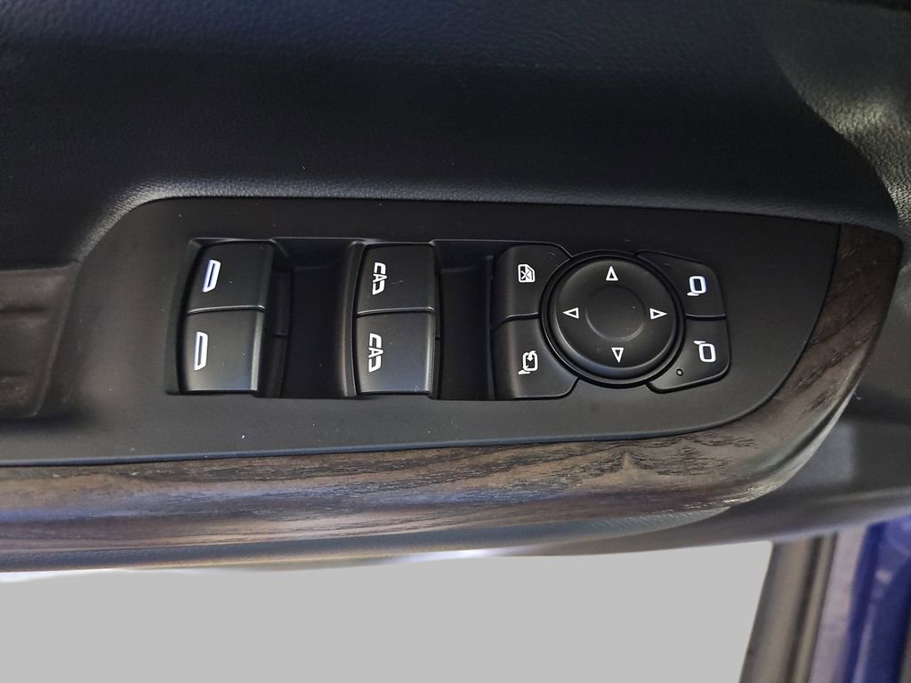 Certified 2023 GMC Acadia Denali w/ Denali Ultimate Package AWD/4WD image 35