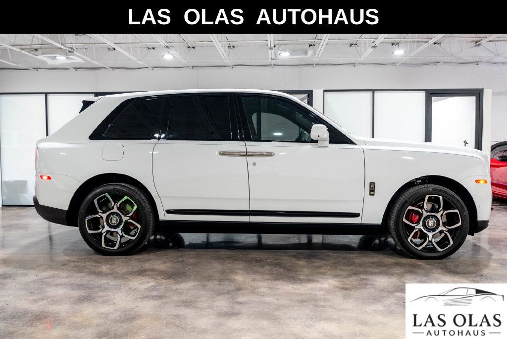 Used 2022 Rolls-Royce Cullinan Black Badge