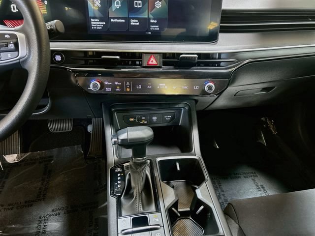 Used 2025 Kia K5 LXS FWD image 22