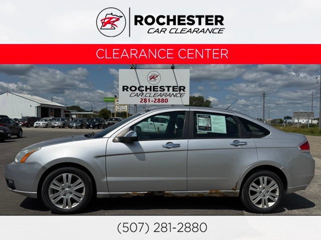 Used 2011 Ford Focus SEL FWD image 1
