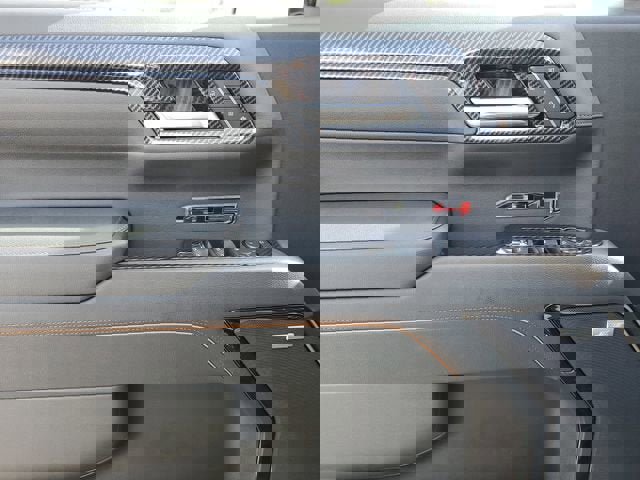 New 2026 GMC Sierra 1500 AT4 w/ Technology Package image 19