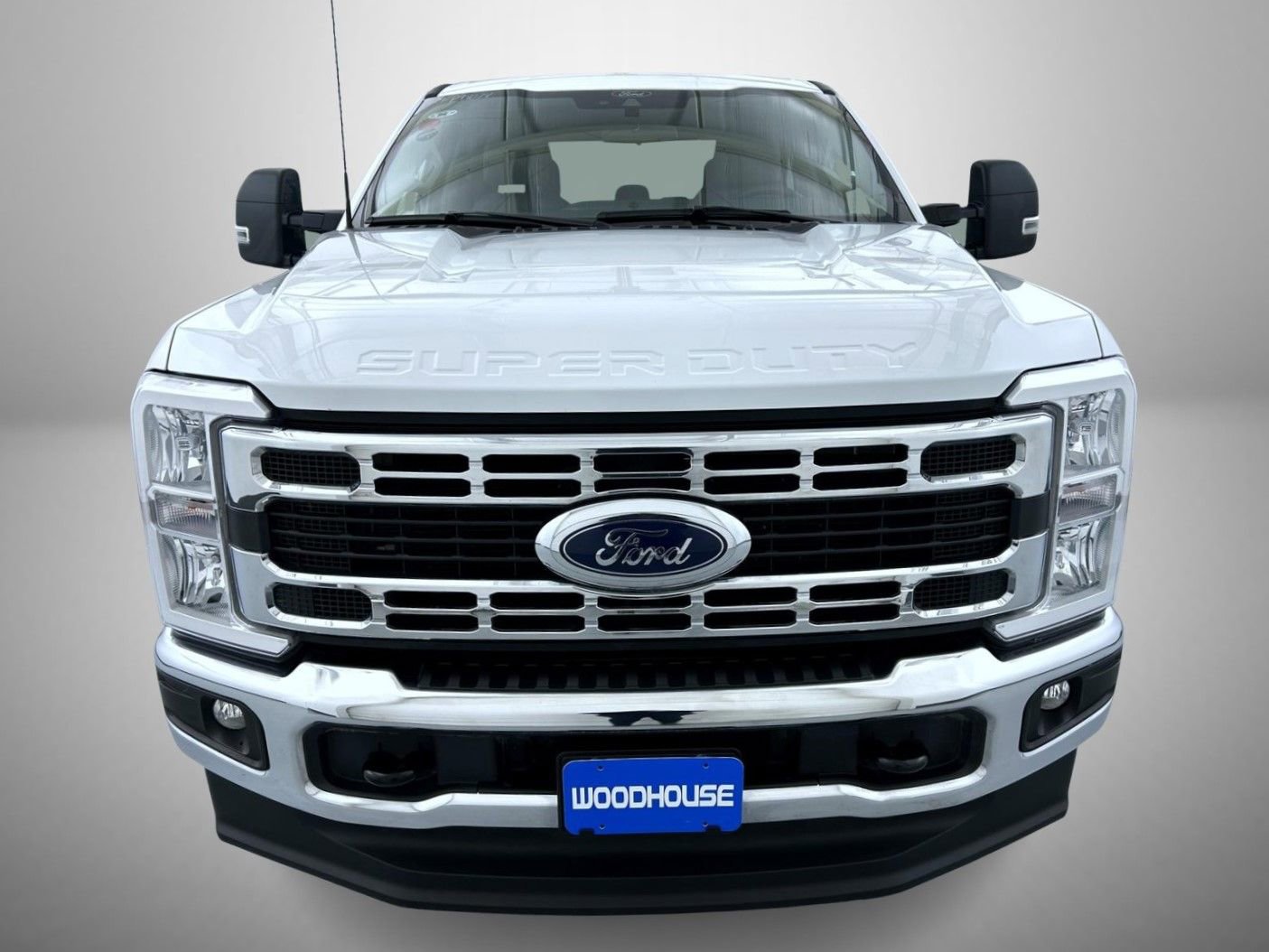 Used 2024 Ford F250 XLT image 2