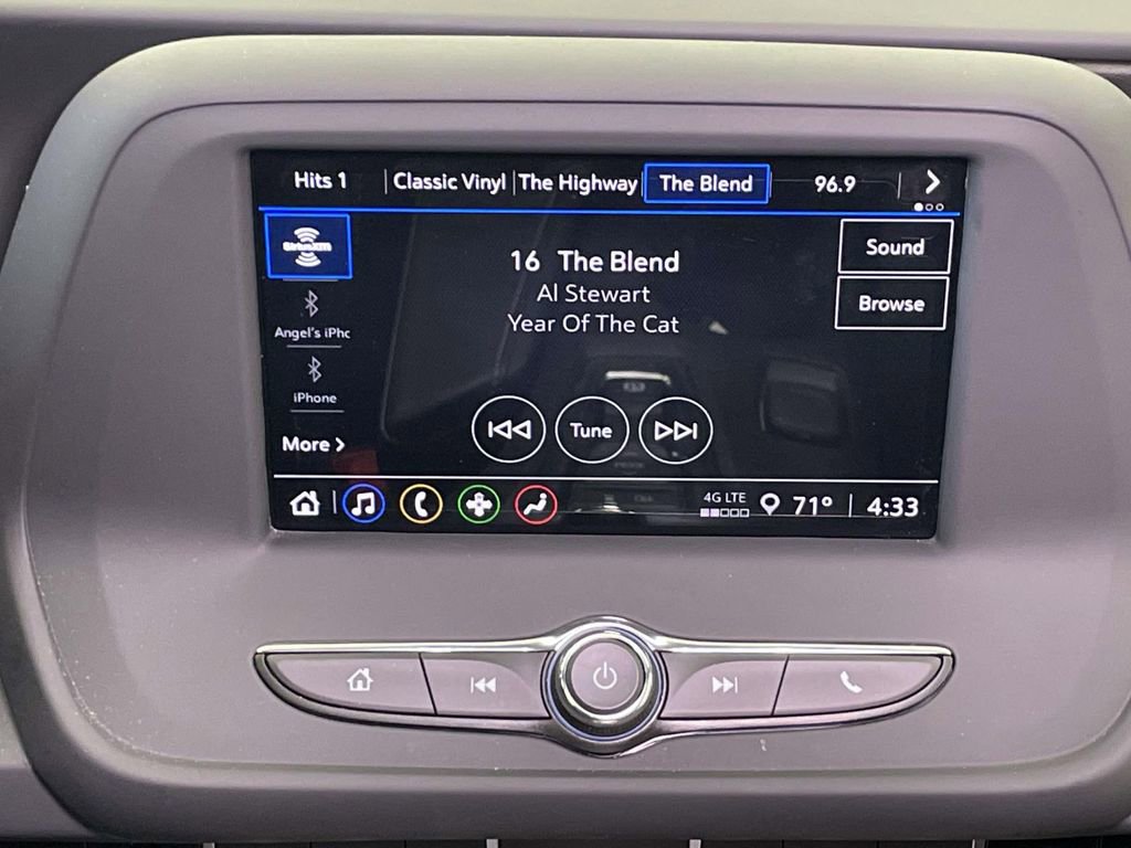Used 2024 Chevrolet Camaro LT RWD image 17