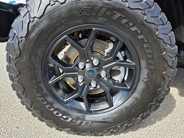 Used 2024 Jeep Wrangler Willys image 3