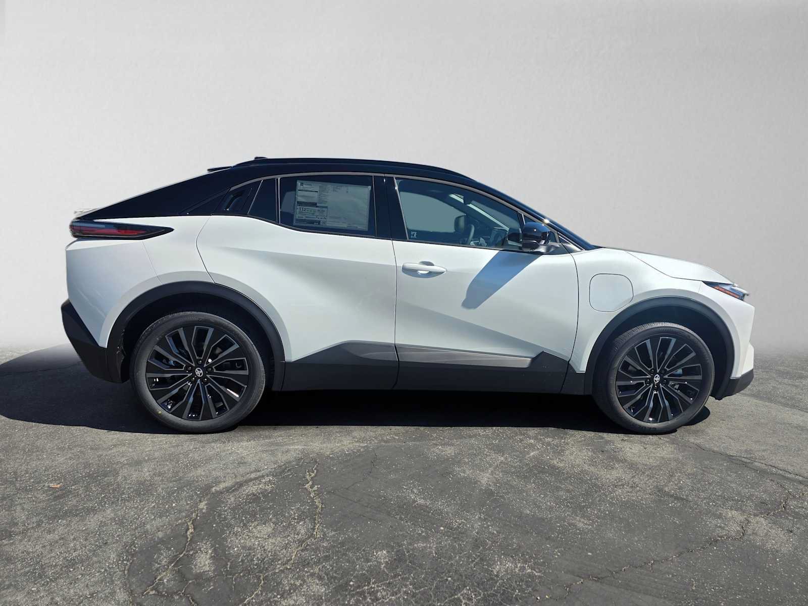 New 2027 Toyota C-HR w/ ALL Weather Mat Package (TMS) AWD/4WD image 2