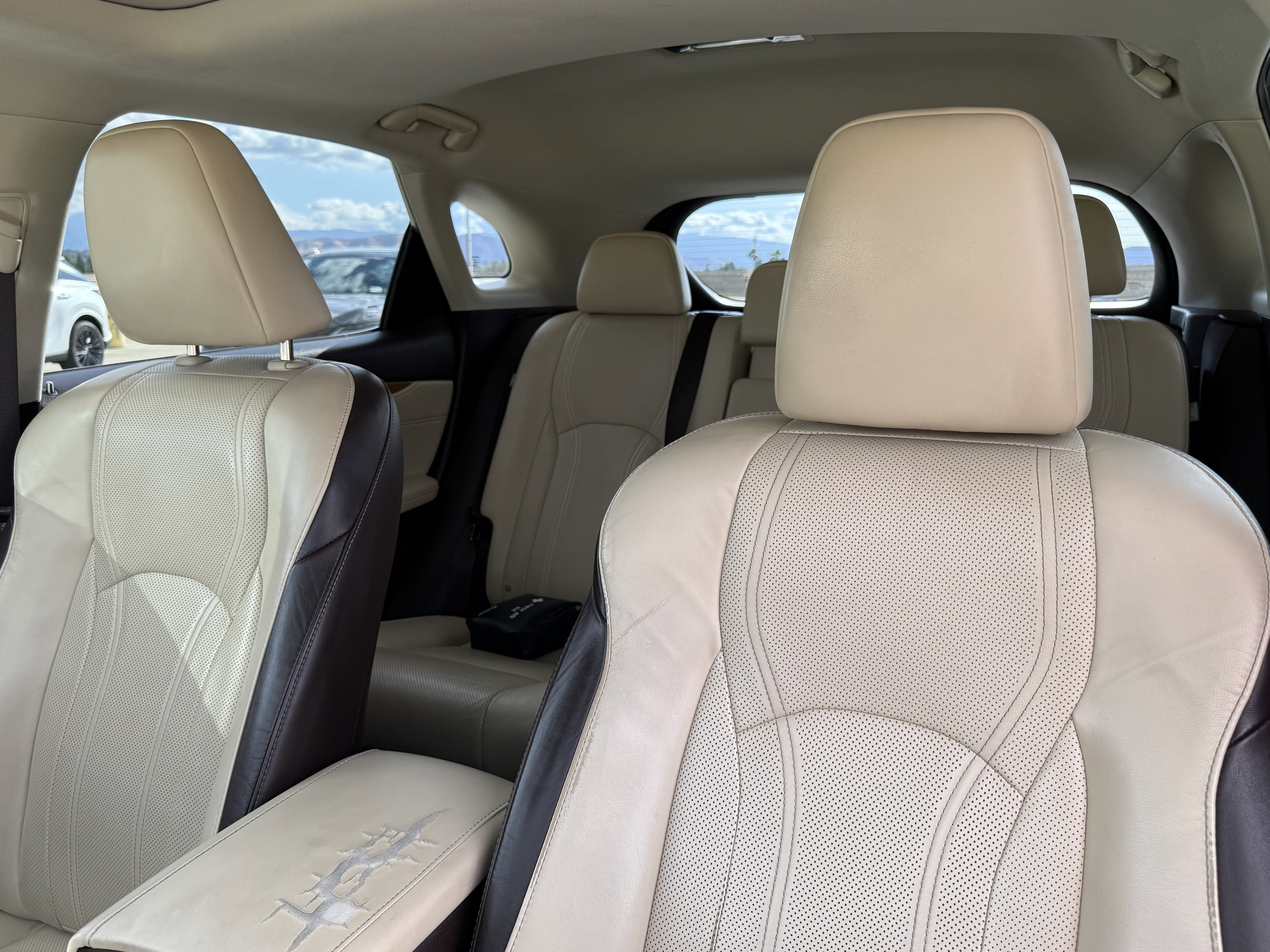 Used 2018 Lexus RX 350 FWD w/ Premium Package image 18