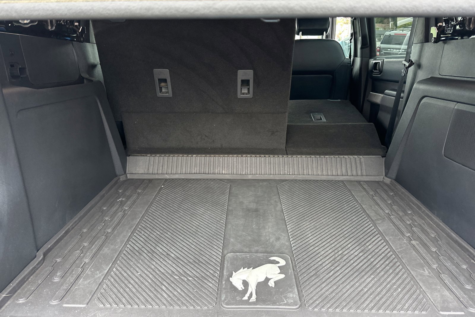 Used 2021 Ford Bronco Outer Banks image 14