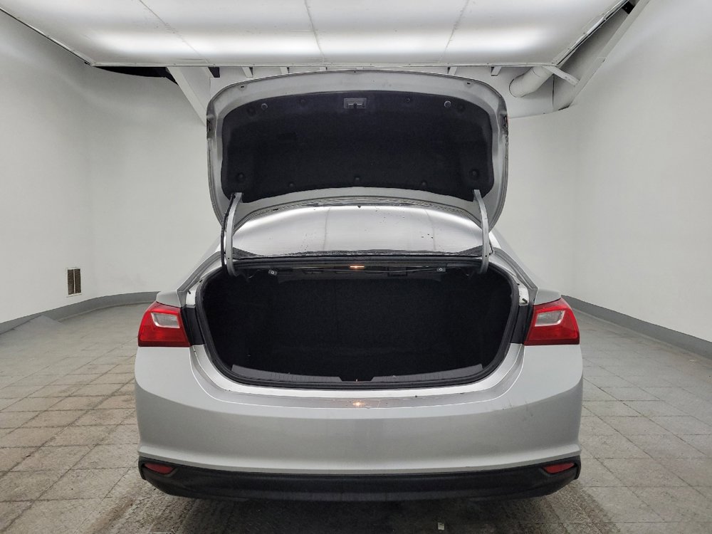 Used 2021 Chevrolet Malibu LS image 29