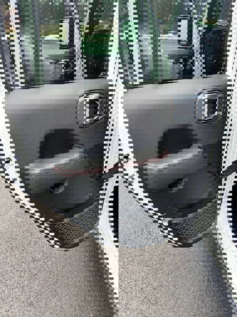 New 2026 Jeep Wrangler Unlimited Rubicon image 15