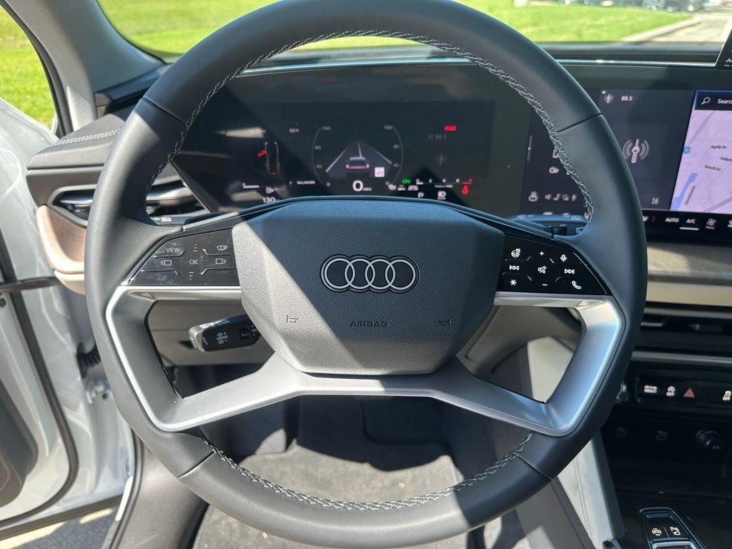 New 2025 Audi Q5 Premium Plus w/ Premium Plus image 16