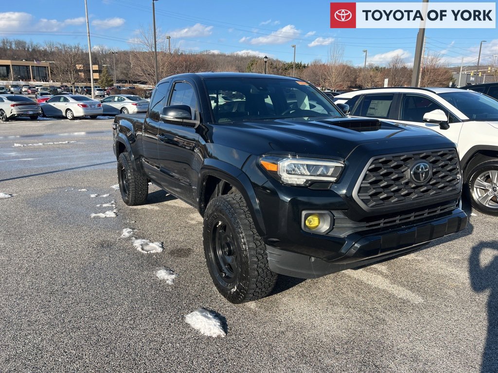 Used 2020 Toyota Tacoma TRD Sport image 1