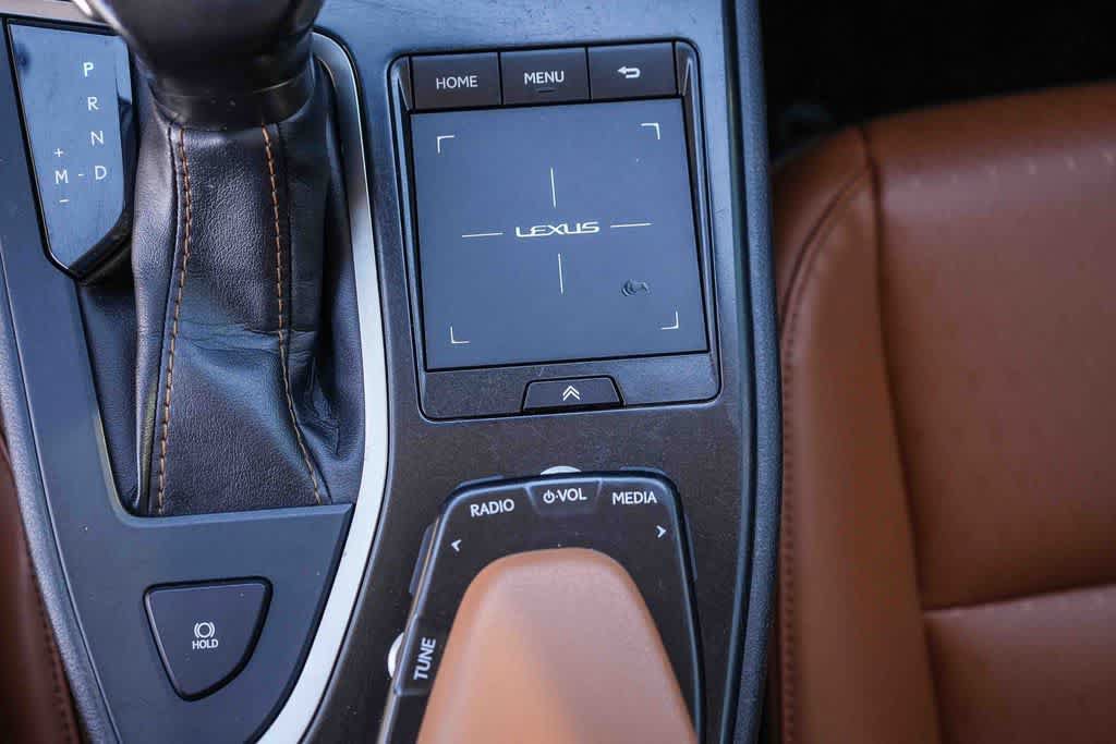 Used 2020 Lexus UX 200 w/ Accessory Package FWD image 21