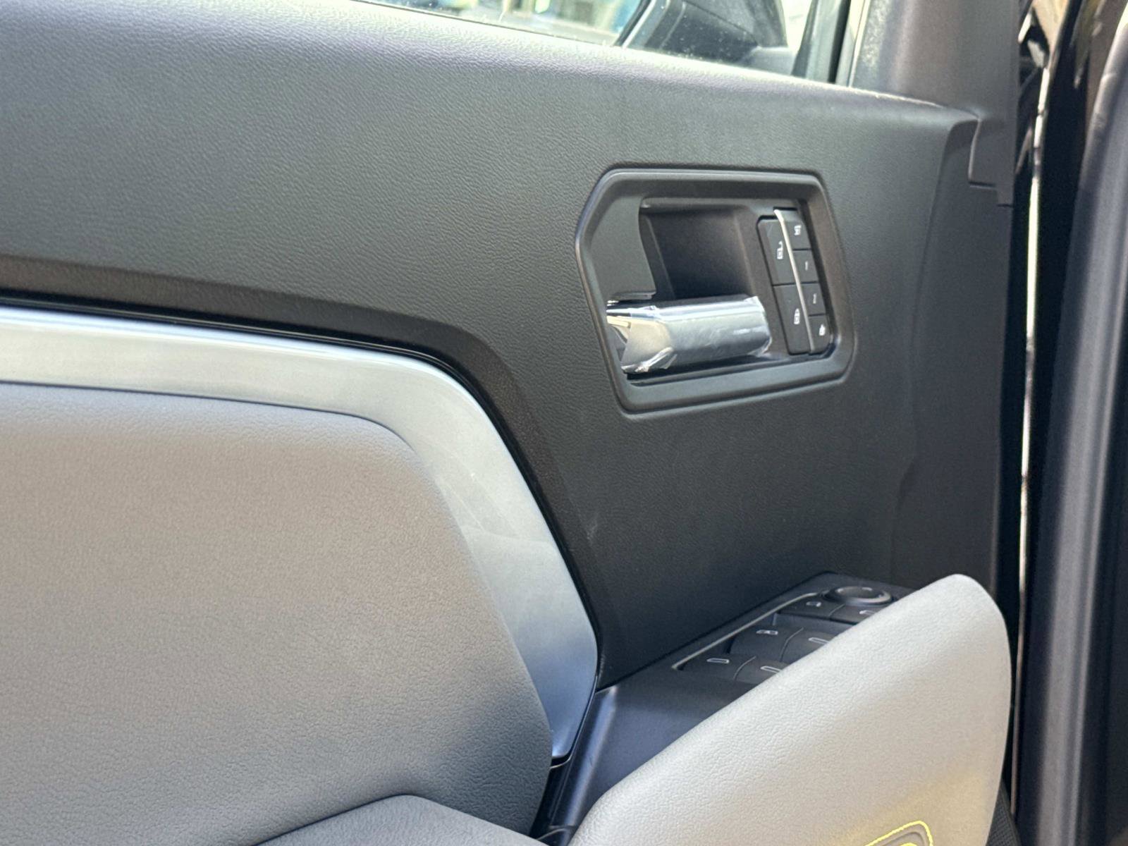 New 2026 Chevrolet Colorado ZR2 w/ Technology Package image 14