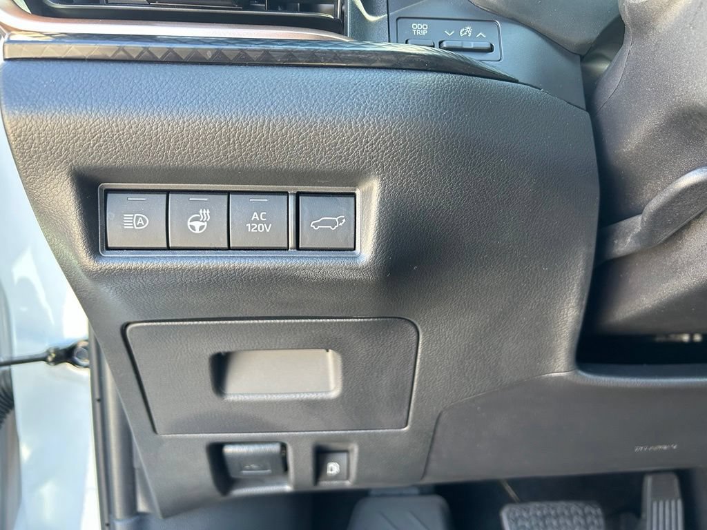 Used 2025 Toyota Grand Highlander AWD Hybrid image 19
