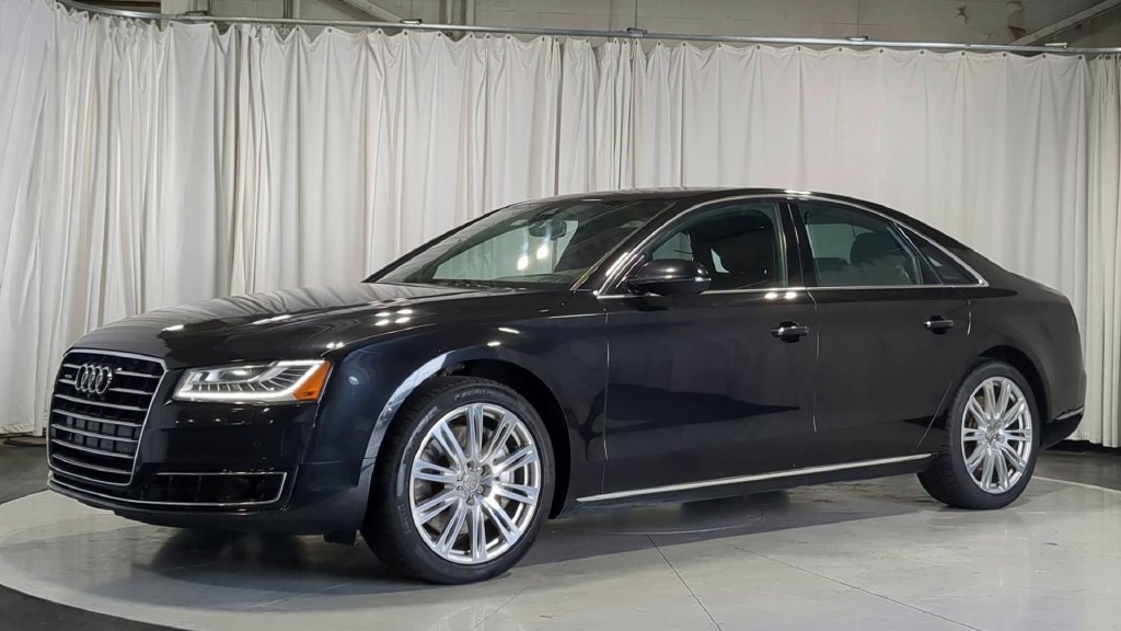 Used 2015 Audi A8 4.0T AWD/4WD image 4