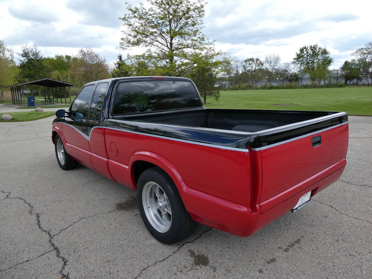 Used 1997 GMC Sonoma SLS w/ Sport Marketing Option Pkg RWD image 7