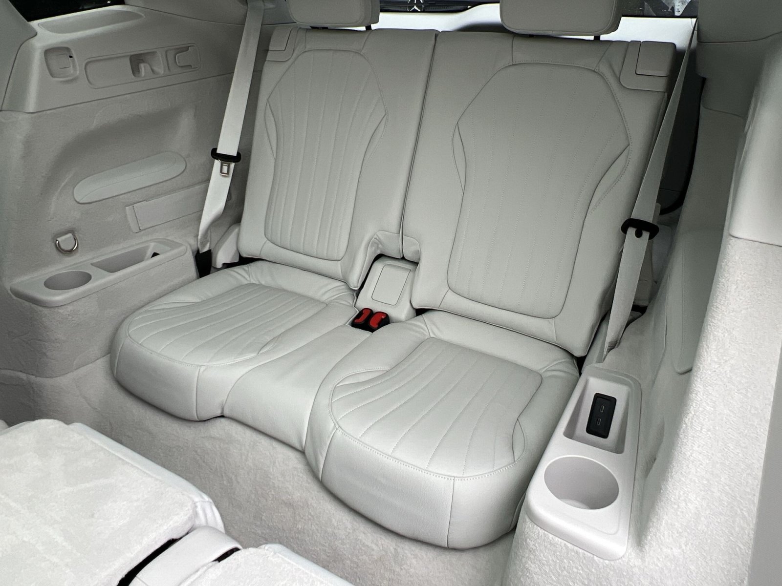 Certified 2023 Mercedes-Benz EQS 580 4MATIC SUV image 31