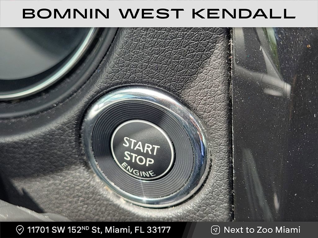 Used 2022 Nissan Rogue Sport SV image 17