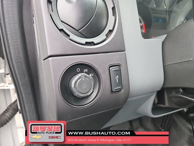 Used 2015 Ford F250 XL w/ Power Equipment Group AWD/4WD image 20
