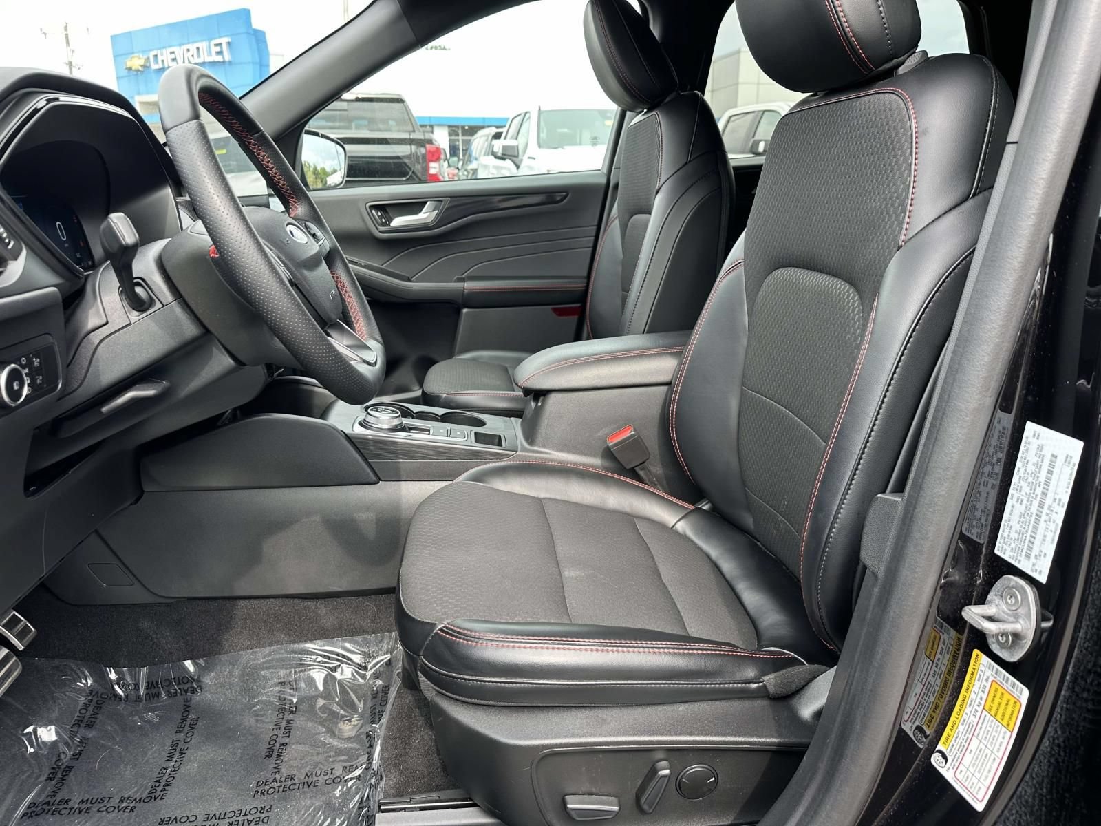 Used 2024 Ford Escape ST-Line Select w/ Tech Pack #2 AWD/4WD image 22