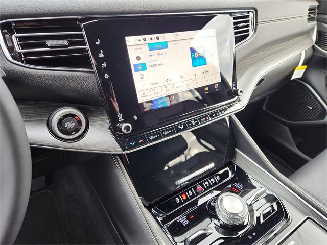 New 2023 Jeep Wagoneer Series III w/ Rear Seat Video Group 1 image 8