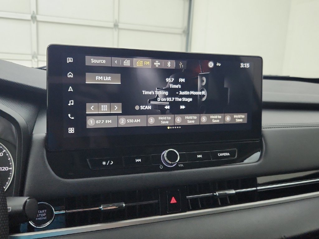 Used 2025 Mitsubishi Outlander SE AWD/4WD image 25