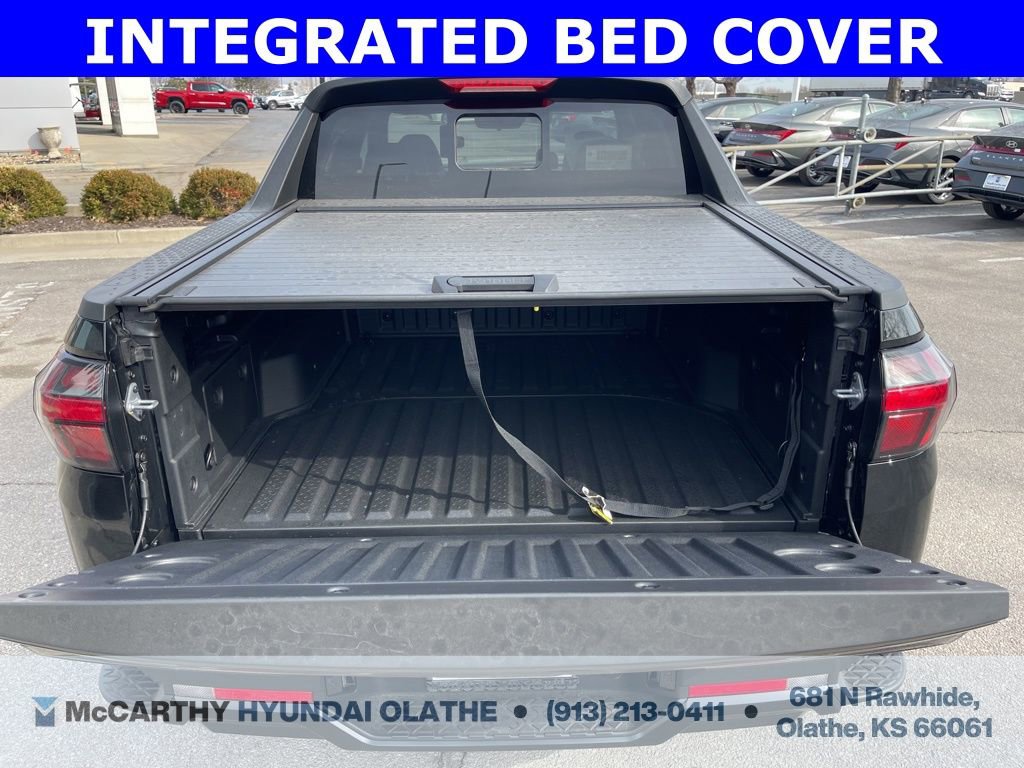 Used 2024 Hyundai Santa Cruz Night image 21