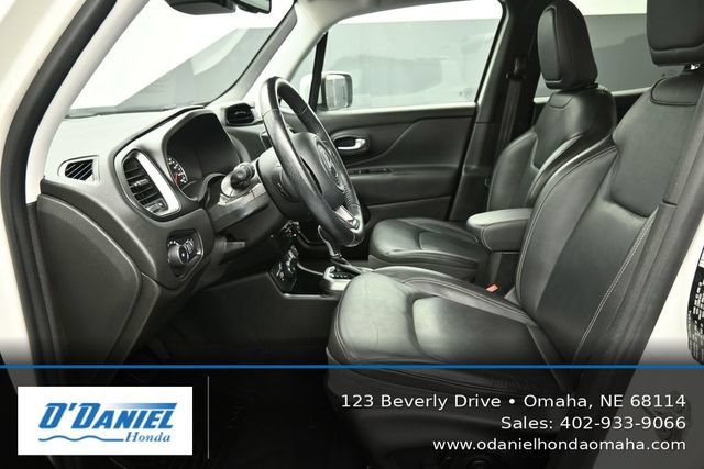 Used 2018 Jeep Renegade Limited AWD/4WD image 24