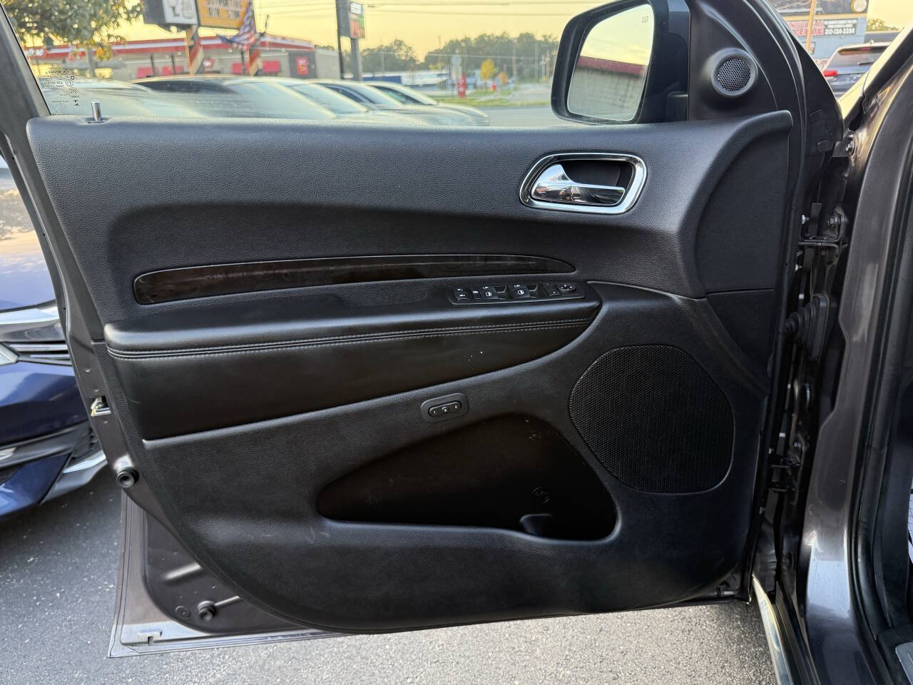 Used 2014 Dodge Durango Limited w/ Nav & Power Liftgate Group AWD/4WD image 11