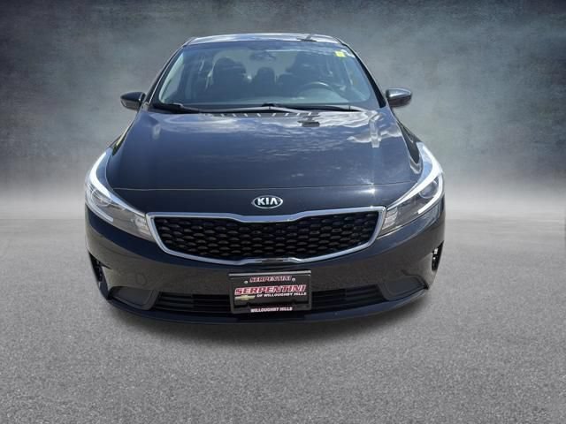 Used 2017 Kia Forte LX FWD image 3