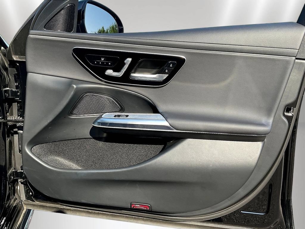 Used 2024 Mercedes-Benz E 350 4MATIC Sedan image 30