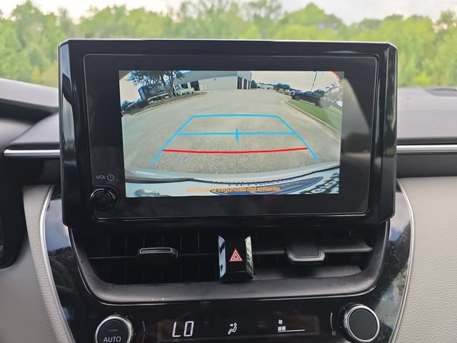 Used 2026 Toyota Corolla LE FWD image 23