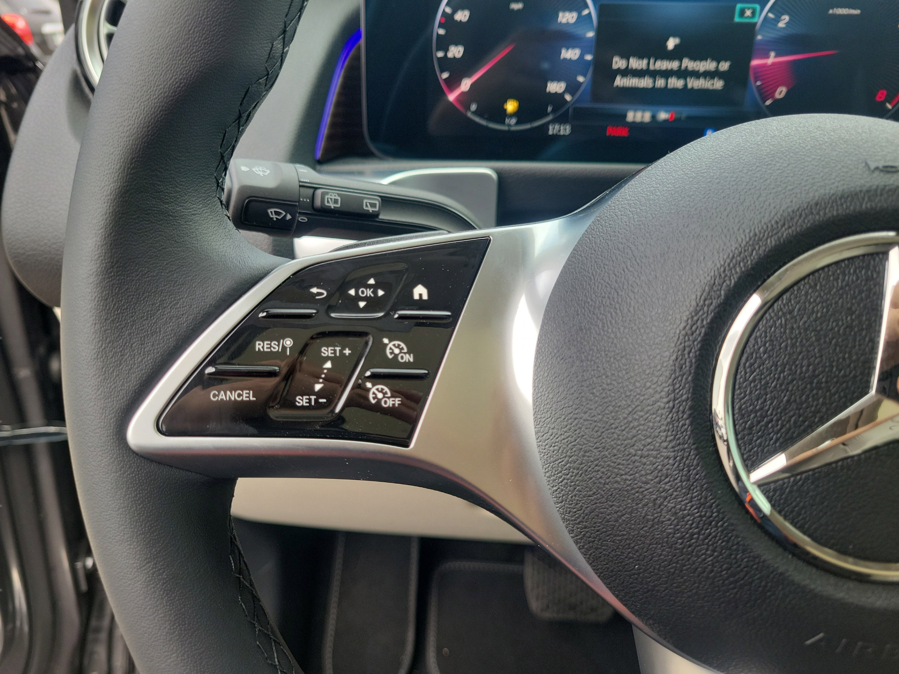 Certified 2026 Mercedes-Benz GLB 250 image 25