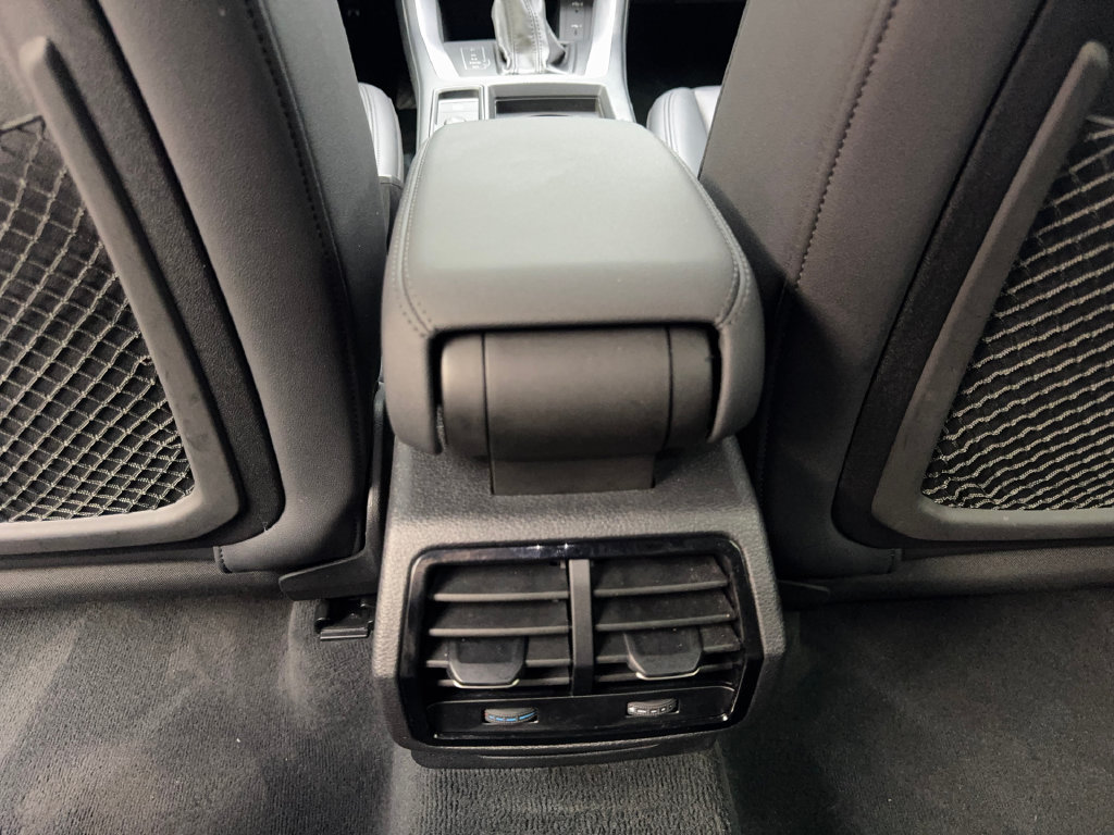 Used 2025 Audi Q3 2.0T Premium AWD/4WD image 73