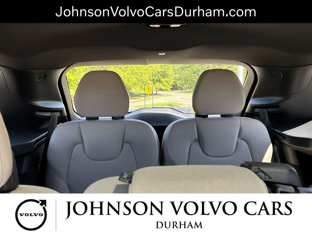New 2026 Volvo XC90 B5 Plus w/ Protection Package Premier AWD/4WD image 26