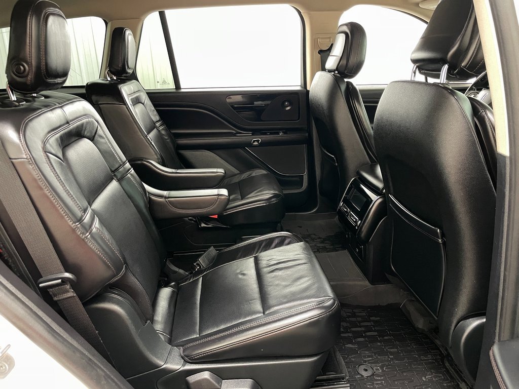 Used 2020 Lincoln Aviator Reserve w/ Elements Package Plus image 43