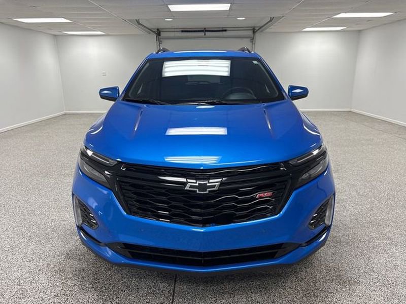 Used 2024 Chevrolet Equinox RS image 2