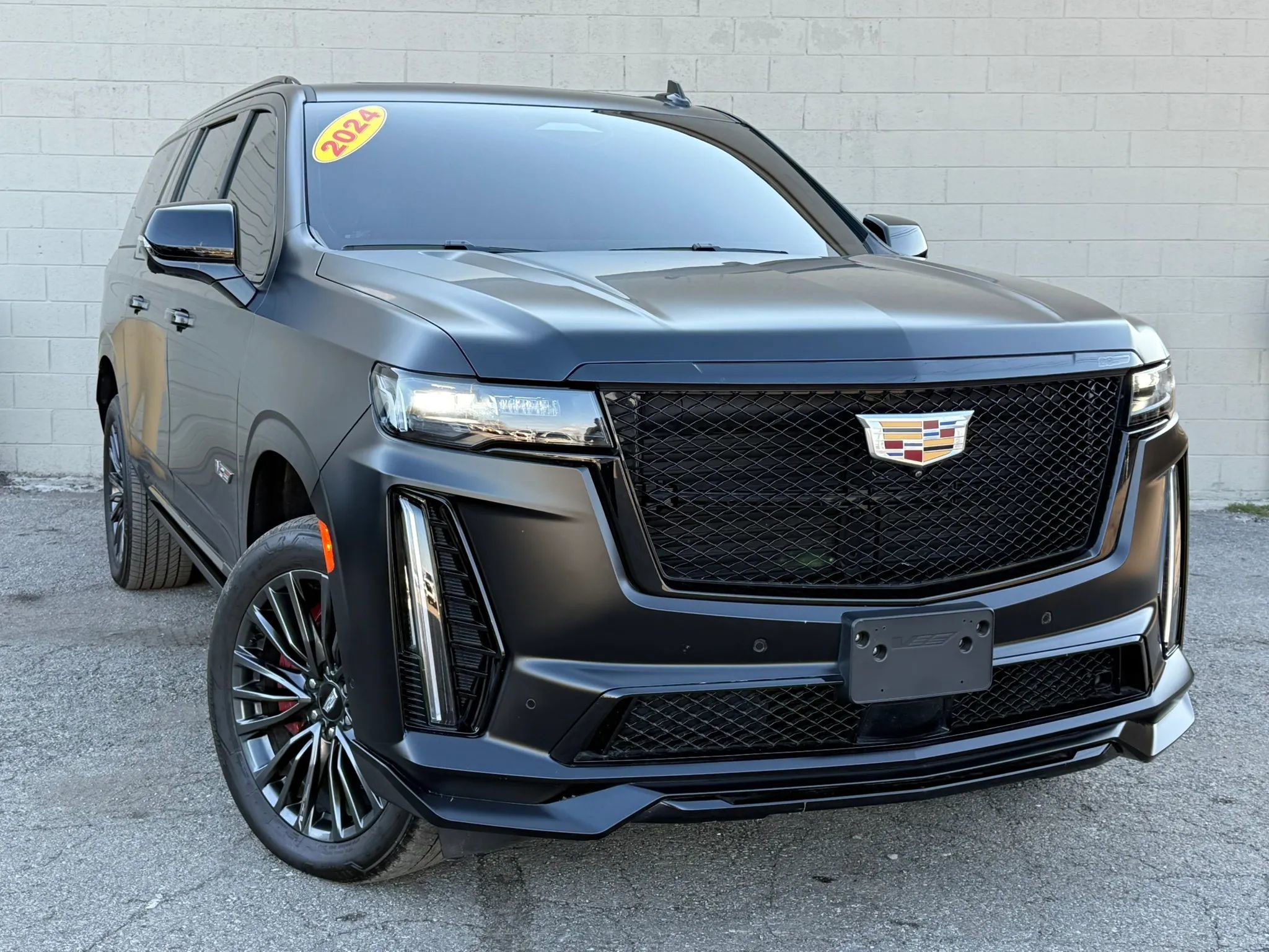 Used 2024 Cadillac Escalade ESV V image 19