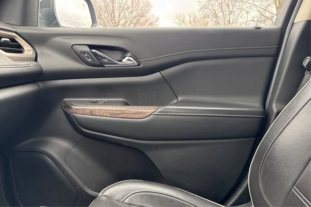 Used 2020 GMC Acadia Denali w/ Denali Ultimate Package image 20