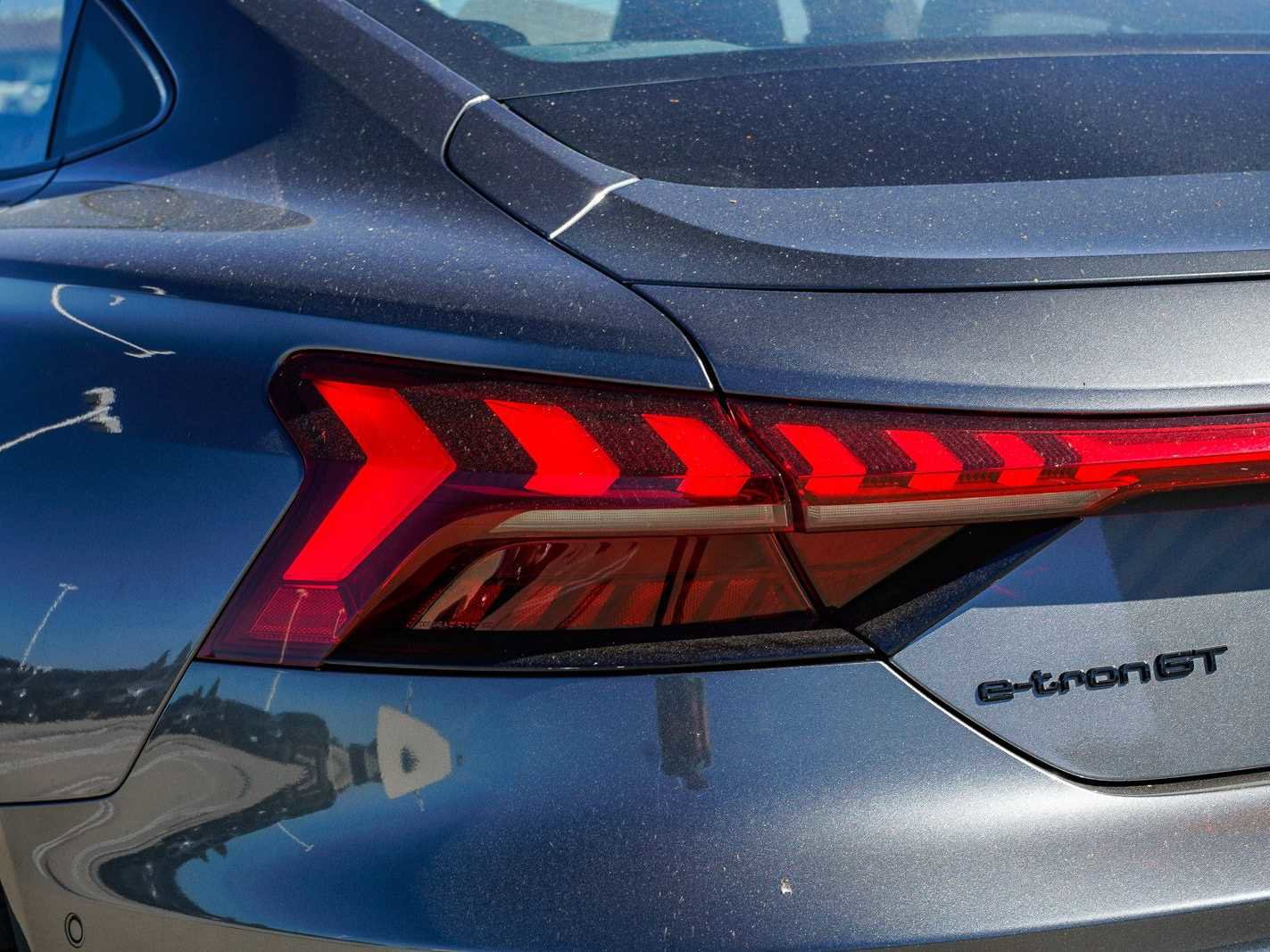 Used 2022 Audi e-tron GT Prestige w/ Prestige Package image 9