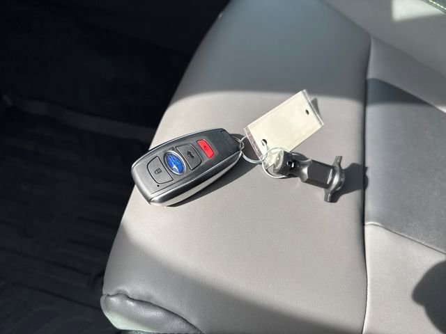 Used 2024 Subaru Ascent Onyx Edition image 32