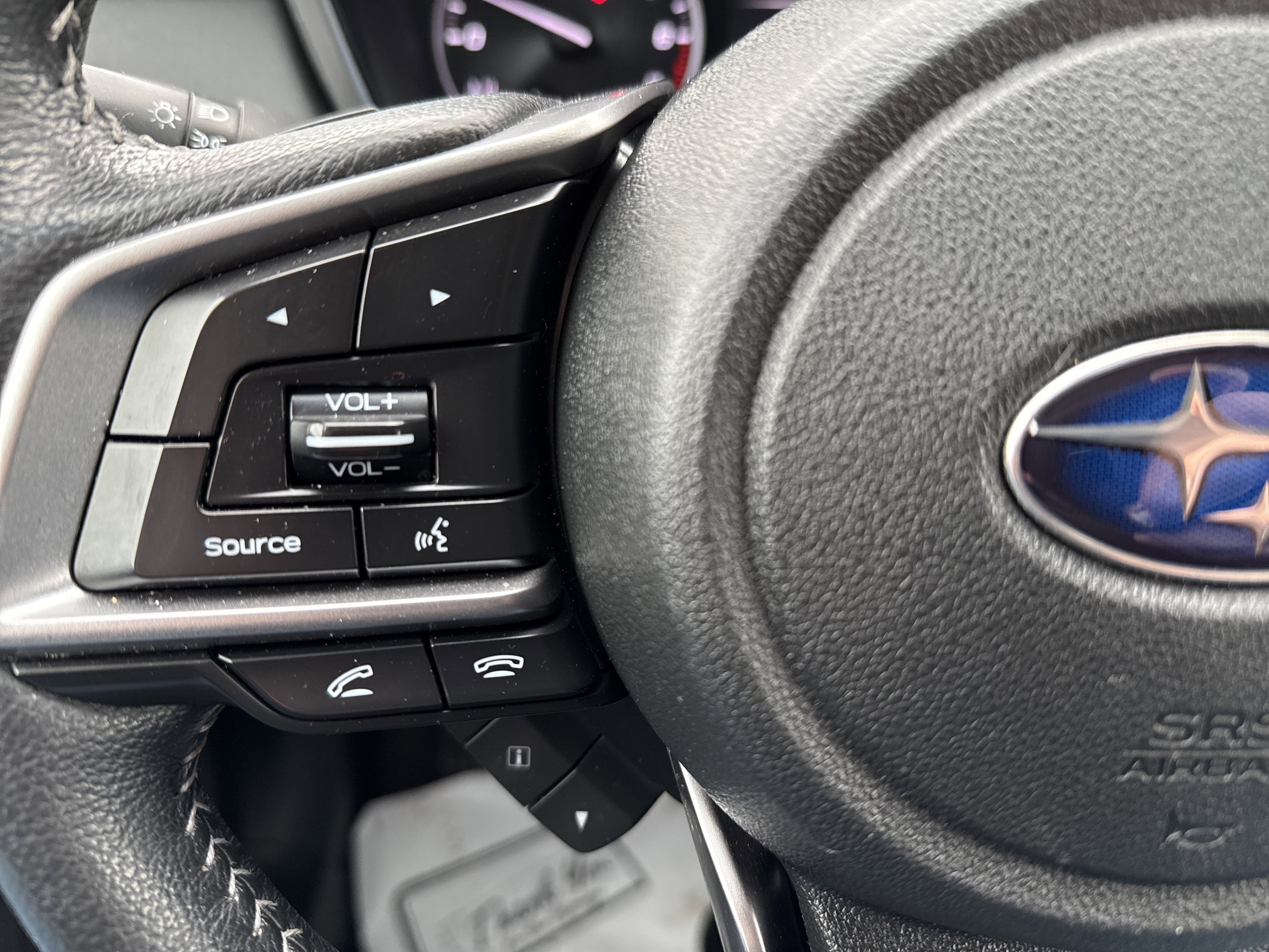 Used 2022 Subaru Legacy Limited w/ Tech Package 3 image 18