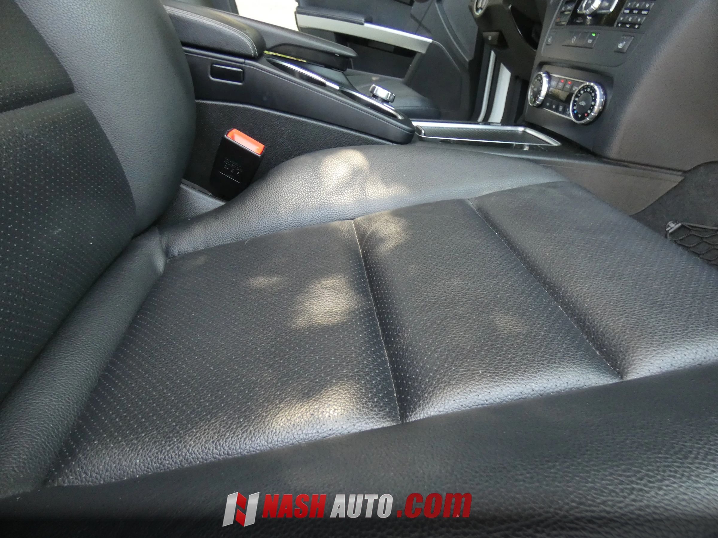 Used 2014 Mercedes-Benz GLK 350 2WD image 31
