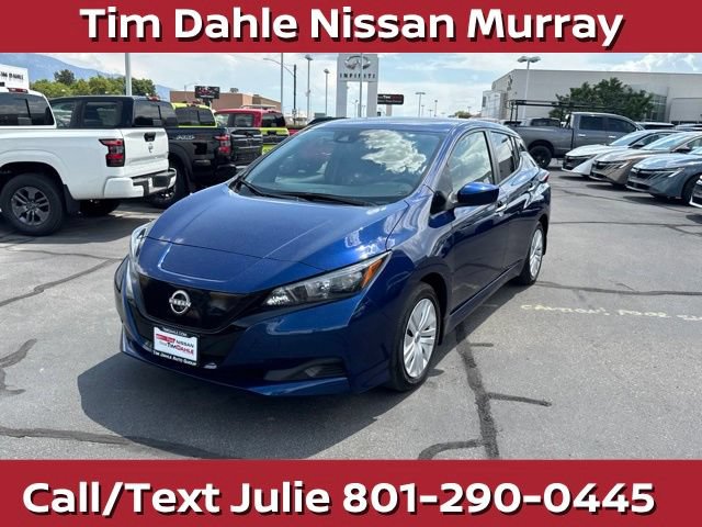 Used 2025 Nissan Leaf S FWD image 4