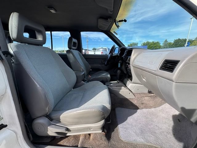 Used 1997 Isuzu Rodeo S RWD image 12
